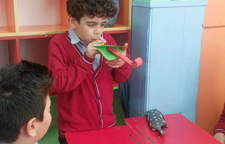 هفته ی ملی علوم نیروی نامرئی 3