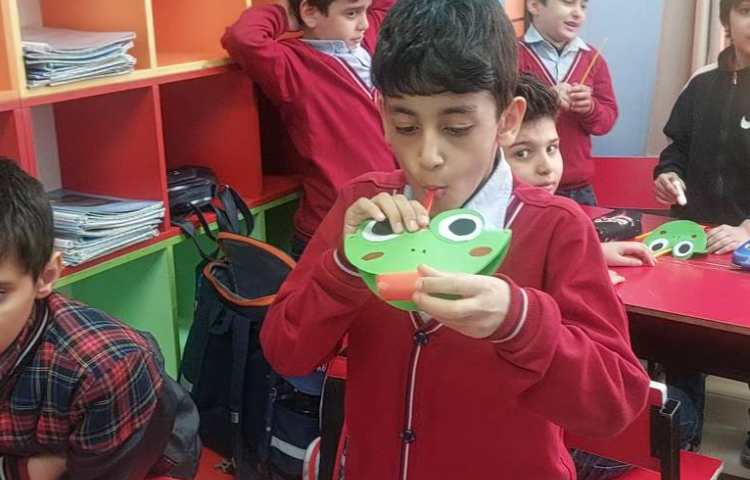 هفته ی ملی علوم نیروی نامرئی