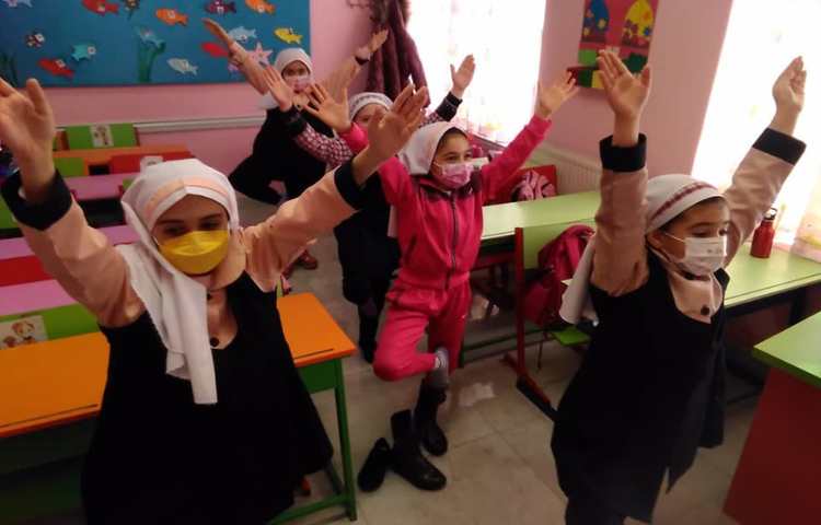 هفته ی ملی علوم (پرش و جهش ) 1