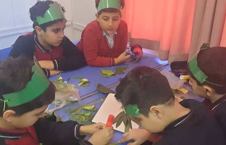 هفته ی ملی علوم پروژه ی برگ و خلاقیت 4