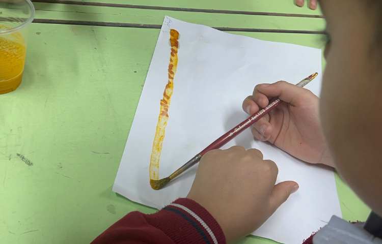 هفته ی ملی علوم پروژه ی قلم جادویی 1