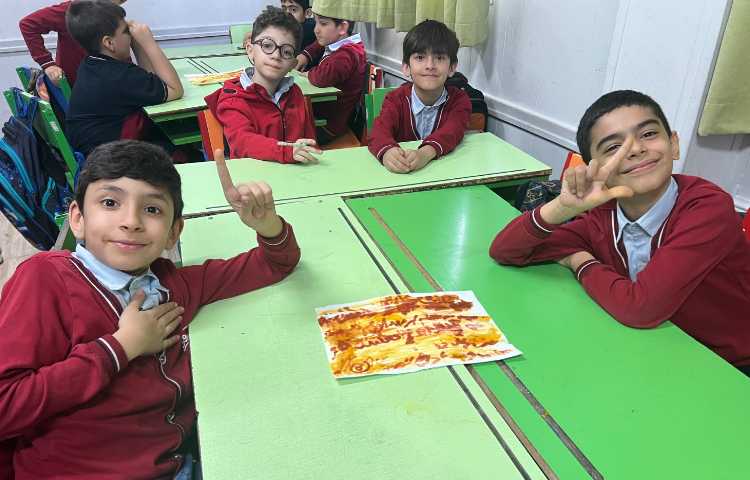 هفته ی ملی علوم پروژه ی قلم جادویی 2
