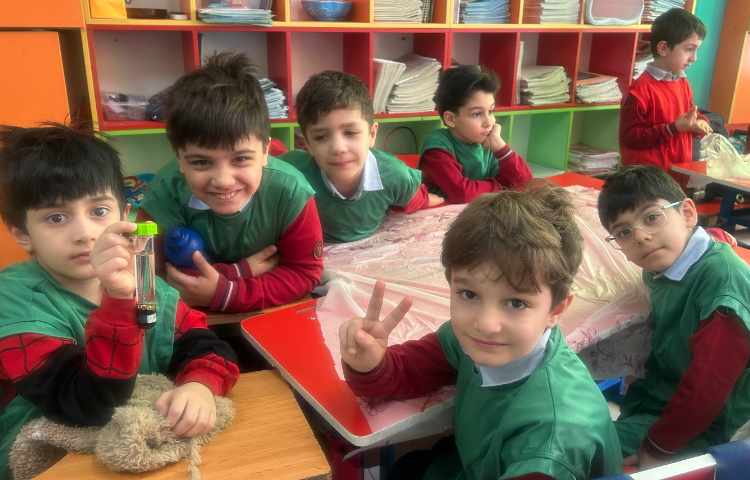 هفته ی ملی علوم گوی بازیگوش 1