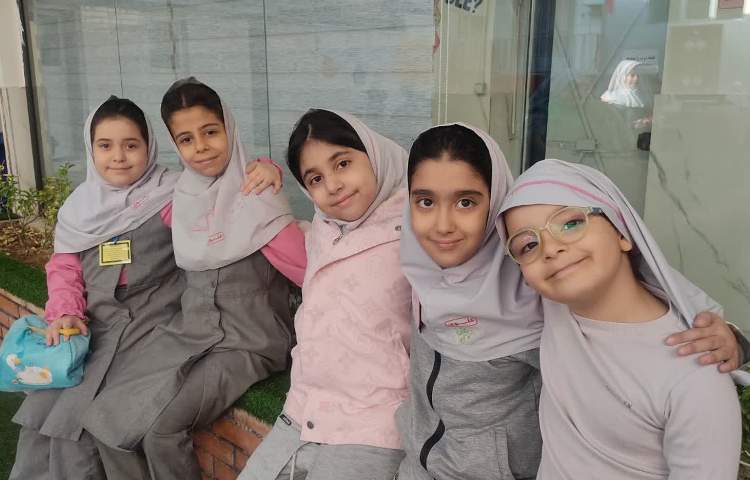 همه زنگ مدرسه ی طرف زنگ تفریح ی طرف 3