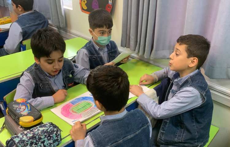 هنر-به صورت مشورتی و گروهی نمایش برگزار کردند 3