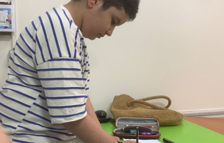 هنر-جلسه اول طراحی اجسام بی جان 2