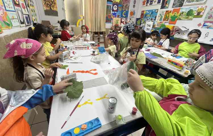 هنرمند کوچک 2