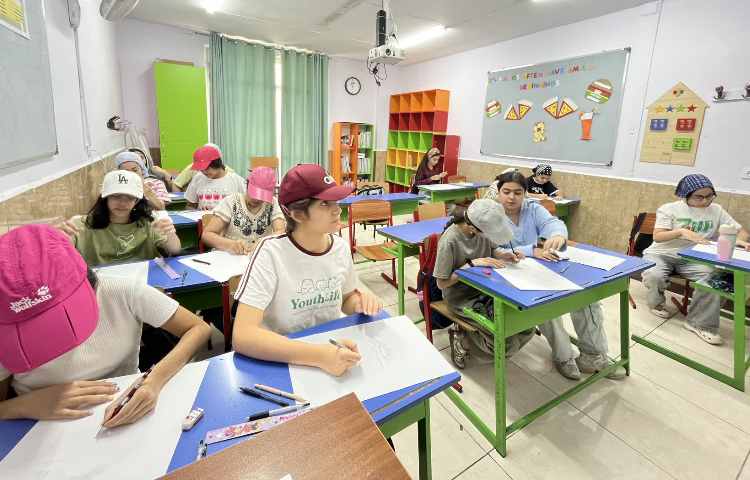 هنرمند کوچک 2