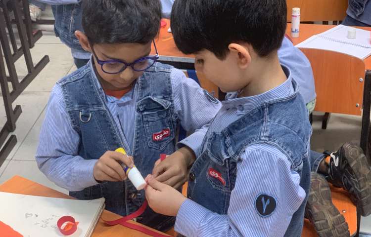 هنر-کاردستی رنگین کمان