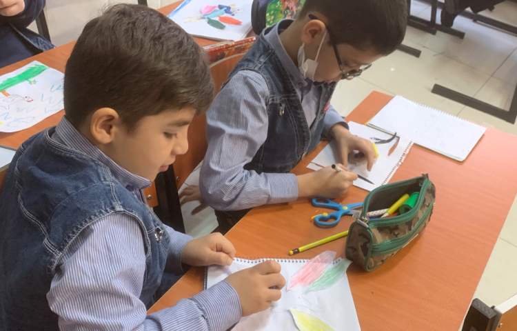 هنر-کاردستی کلاژ با پر 2