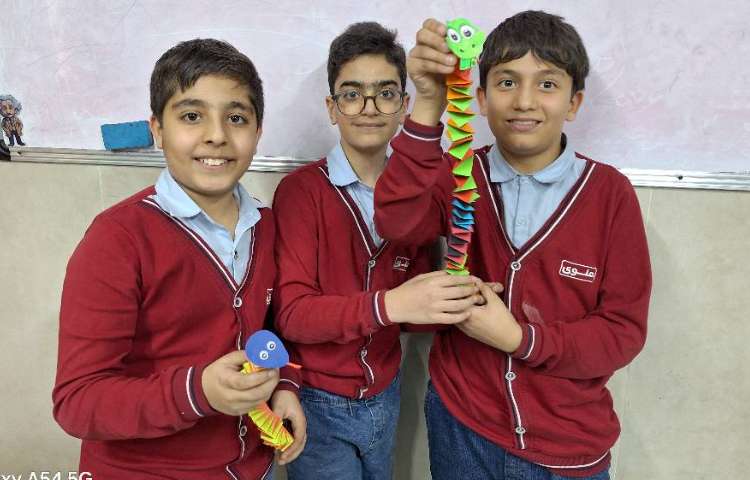 هنر: آموزش کاردستی مار 1404 1