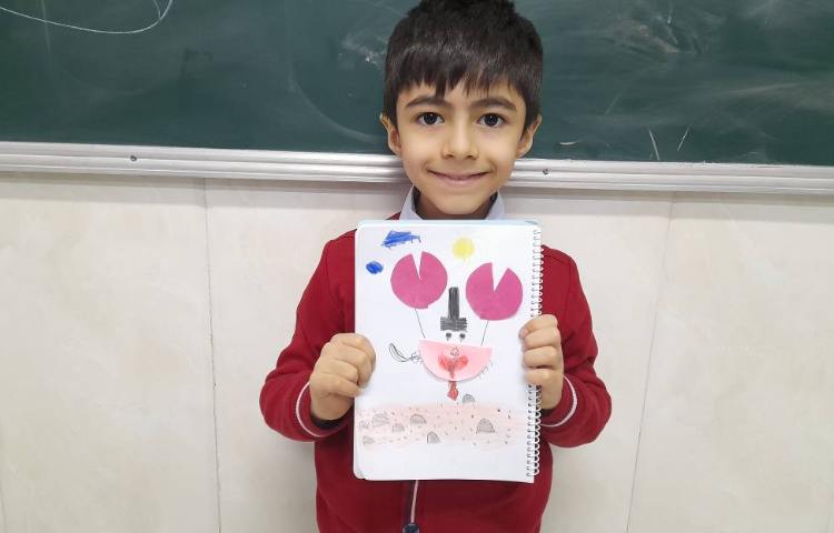 هنر -آموزش کلاژ و ایجاد اشکال ساده با کاغذ رنگی 4