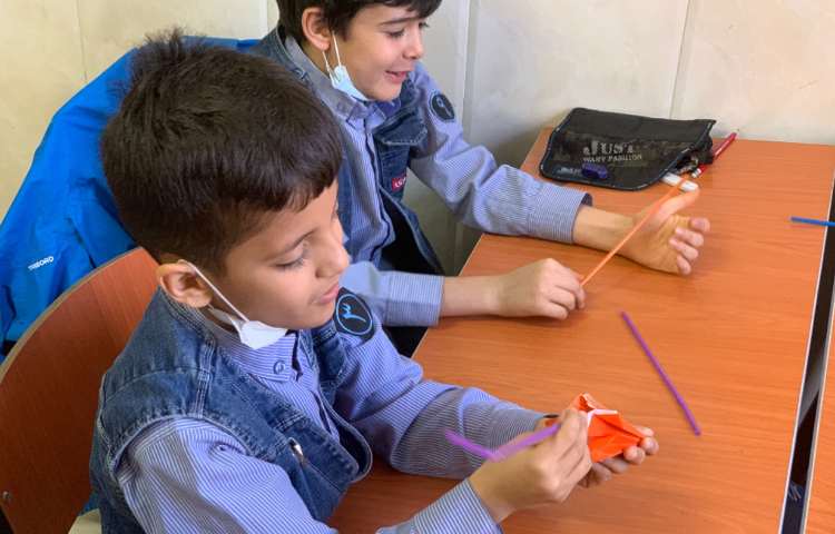 هنر- اموزش موشک با کمک اوریگامی