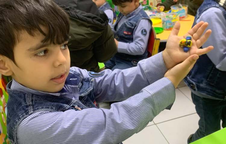 هنر- ساخت حیوانات با خمیربازی 4