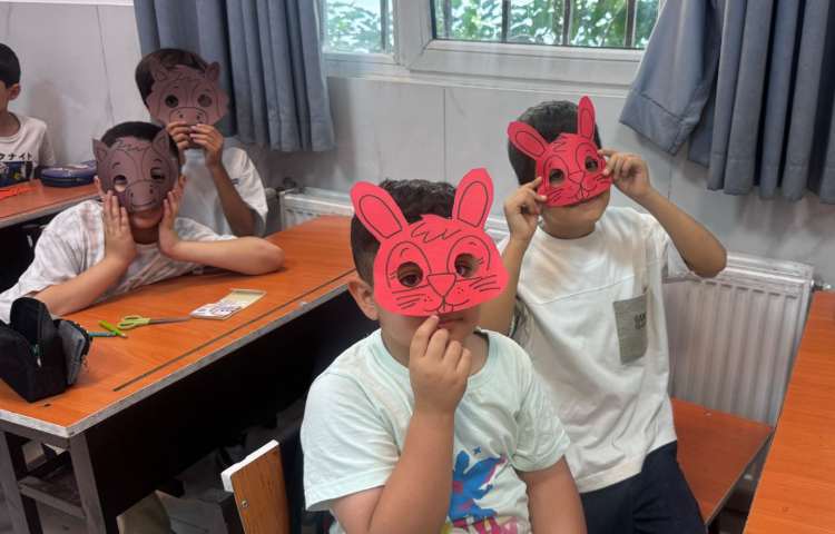 هنر - ساخت ساخت با کمک مقوا 2