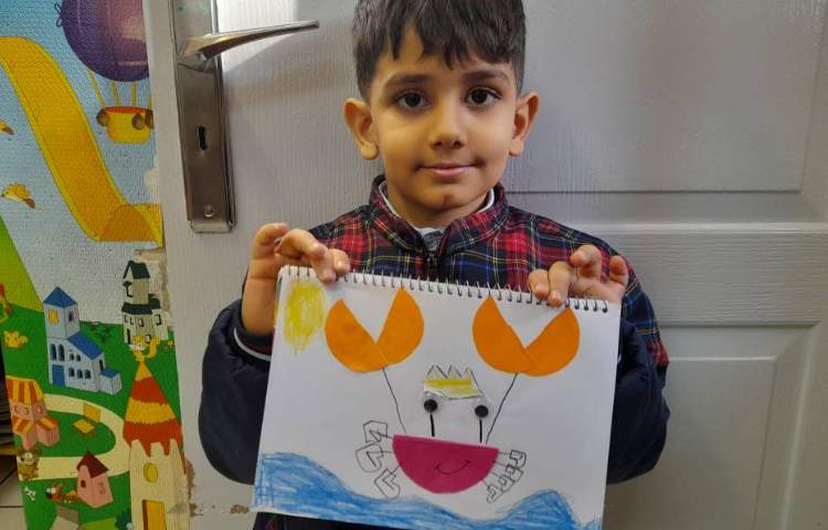 هنر - ساخت شخصیت(کلاژ) 3