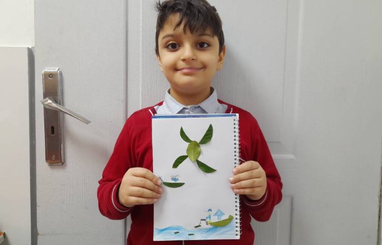 هنر- طراحی کاراکتر و کولاژ با استفاده از برگ 2