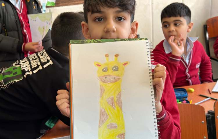 هنر -نقاشی زرافه 1