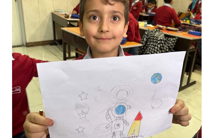 هنر - نقاشی فضانورد 1