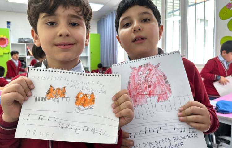 هنر - نقاشی گربه پیانیست 1