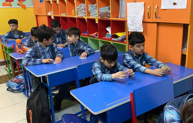 :هنر و خلاقیت، آموزش اوریگامی، پایه اول 2