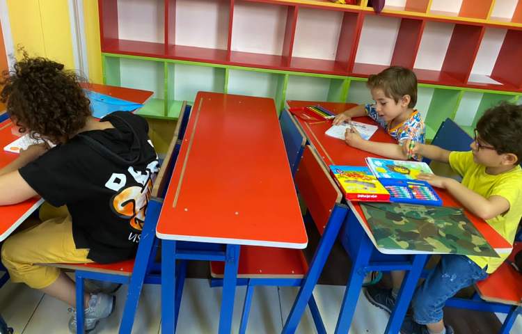 :هنر و خلاقیت، آموزش حیوان شیر، کلاس انگور 2