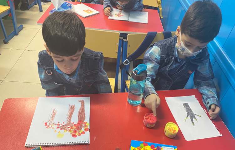 :هنر و خلاقیت، آموزش نقاشی برگ های پاییزی انگشتی