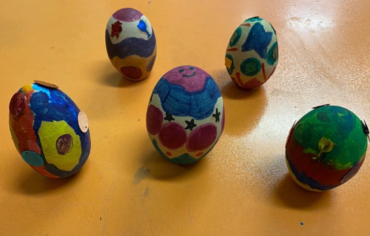 :هنر و خلاقیت، تخم مرغ رنگی 1