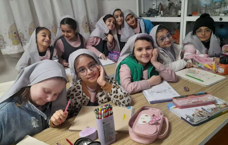 هنر و خلاقیت 4