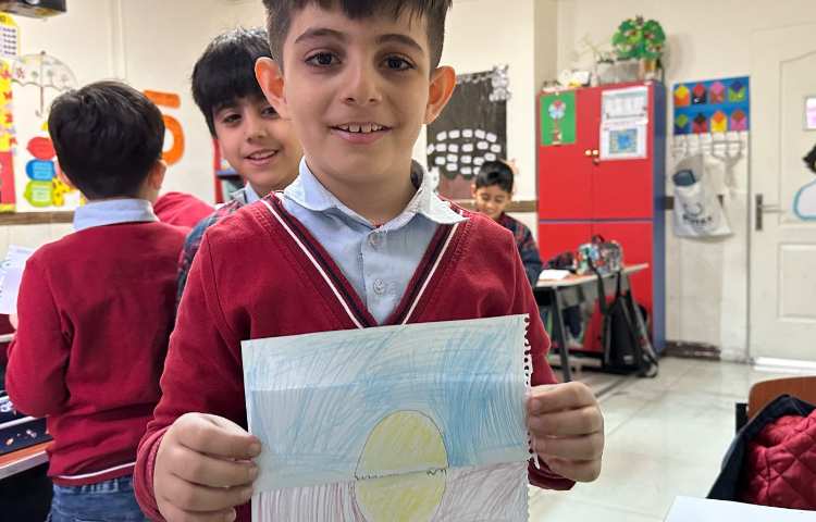 هنر - کاردستی دایناسور 4