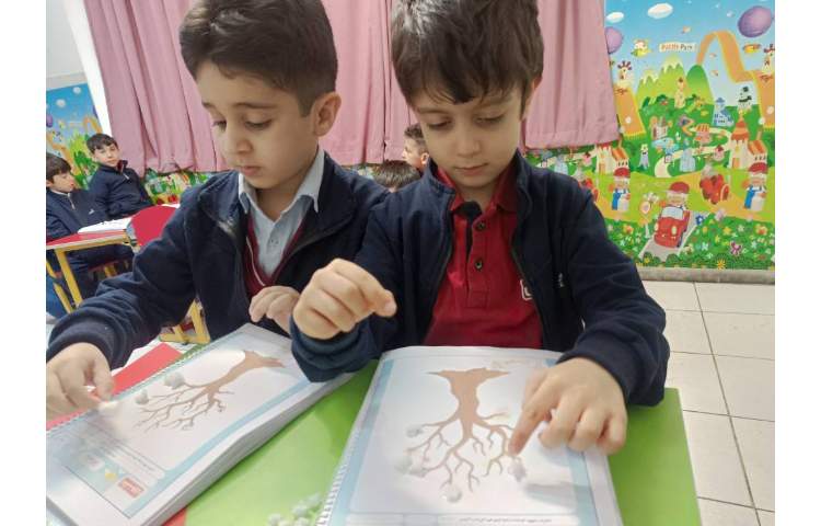 هوش ( درست کردن کلاژ زمستان) 5