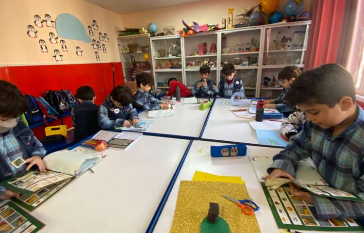 :هوش و خلاقیت، کلاس قاصدک