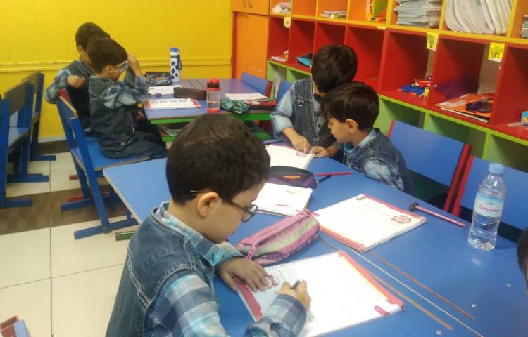 :هوش و ریاضی و شمارش 5 تا 5 روی ساعت 1