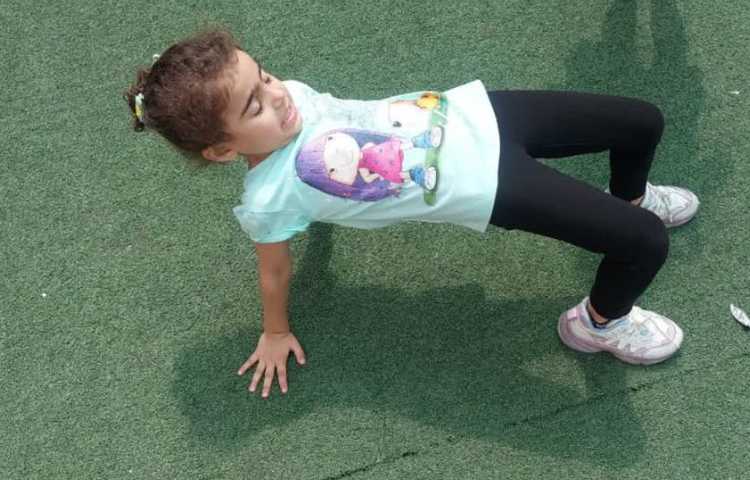 ورزش:نرمش و بازی 5