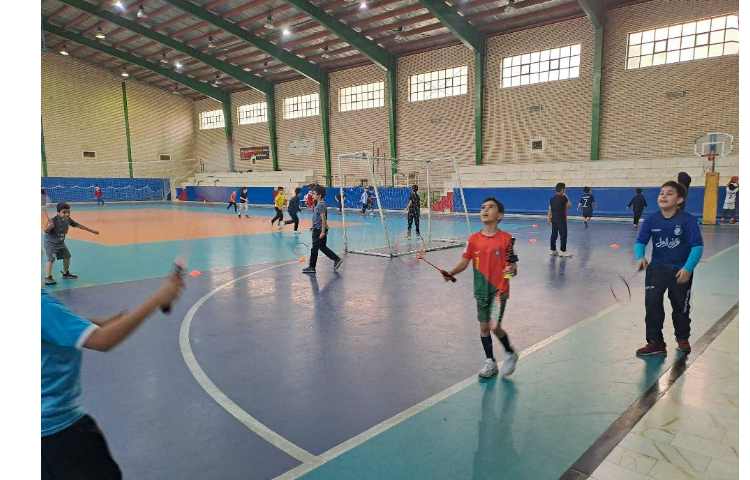 ورزش آموزش بدمینتون کلاس سوم1 6