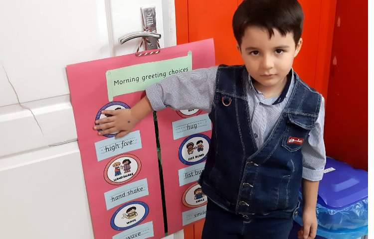 ورود به کلاس با حالات و فعالیت های مختلف