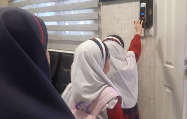 ورود و خروج 4