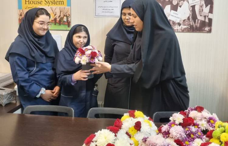 ولادت حضرت زینب (س) و روز پرستار گرامی باد. 2