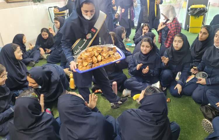 ولادت حضرت زینب (س) و روز پرستار گرامی باد. 6