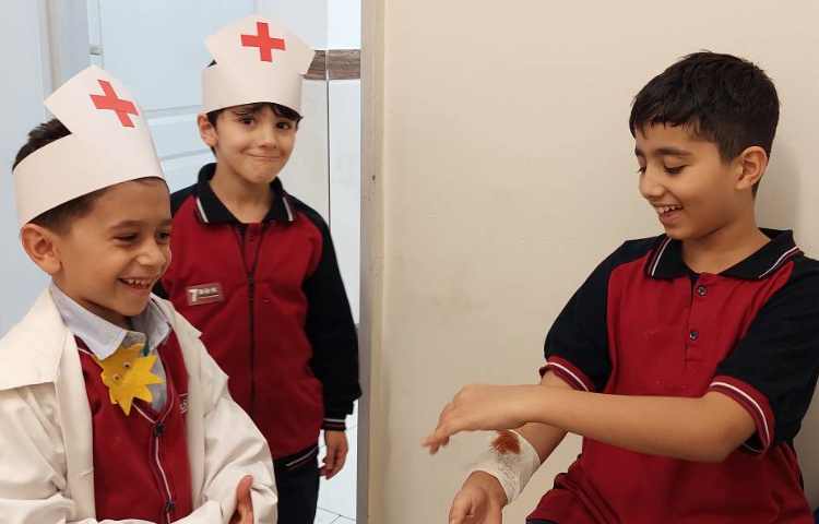 ولادت حضرت زینب (س) و روز پرستار 14