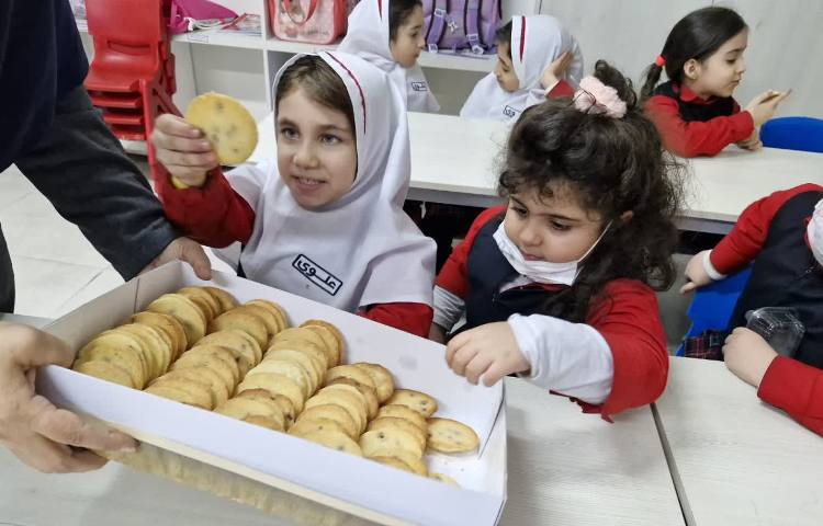 ولادت حضرت علی (ع) و روز پدر 21