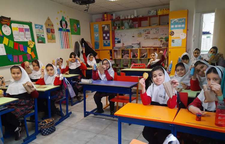 ولادت حضرت علی (ع) و روز پدر 33