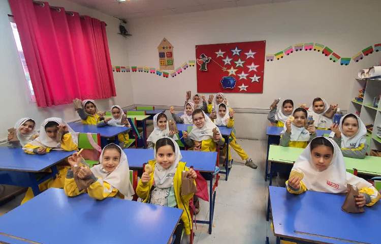 ولادت حضرت علی (ع) و روز پدر 7