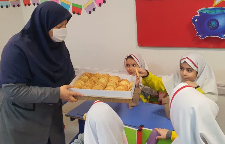 ولادت حضرت علی (ع) و روز پدر 8