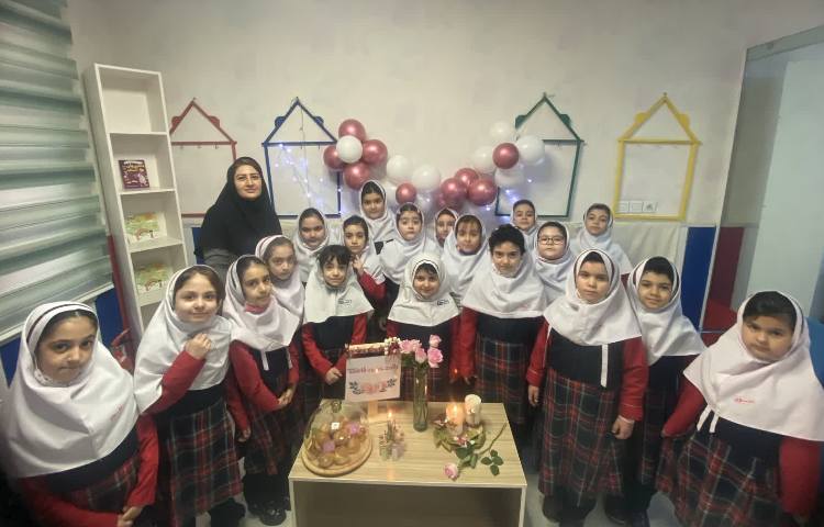 ولادت حضرت فاطمه (س) و روز مادر 11