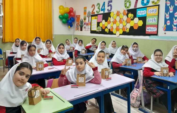 ولادت حضرت فاطمه (س) و روز مادر 11