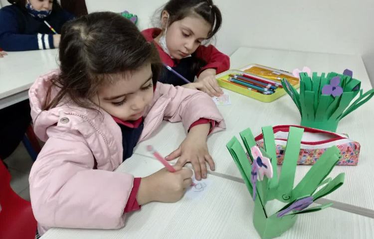 ولادت حضرت فاطمه (س) و روز مادر 9