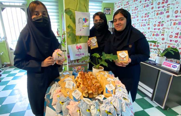 ولادت حضرت معصومه (روز دختر) 5