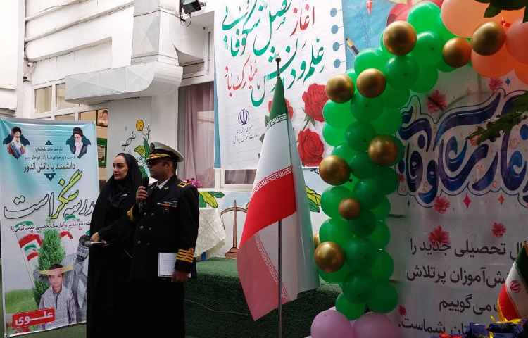 ویژه برنامه هفته دفاع مقدس با حضور دریادار ناخدا اسدی 3