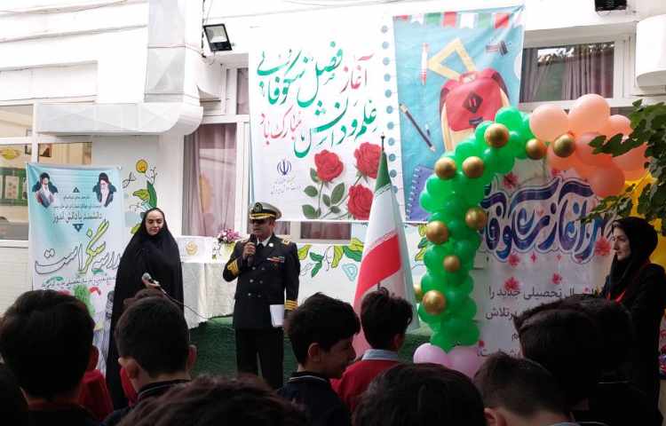 ویژه برنامه هفته دفاع مقدس با حضور دریادار ناخدا اسدی 8